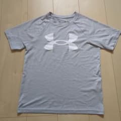 UNDER ARMOUR 半袖Tシャツ グレー YLGサイズのサムネイル