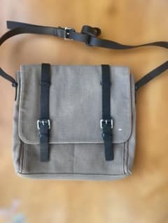 グレー キャンバス ショルダーバッグのサムネイル