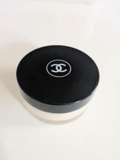 CHANEL POUDRE UNIVERSELLE LIBRE 20 30gのサムネイル