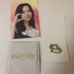 TWICE ミナ ポスターカード ピンバッチのサムネイル