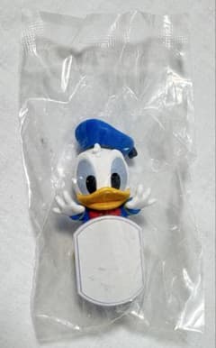 ディズニー ドナルド くっつきマスコット ガチャガチャのサムネイル