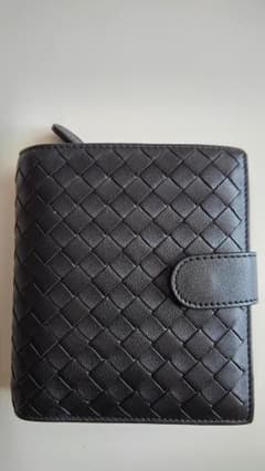 BOTTEGA VENETA二つ折り財布のサムネイル