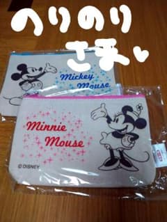 ミッキー＆ミニーのポーチのサムネイル