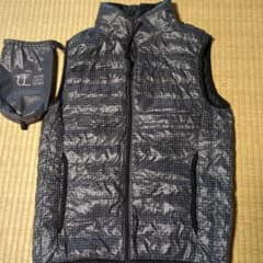 ウルトラライトダウンベストS グレー系のサムネイル