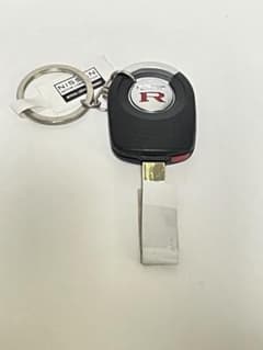日産 NISSAN GT-R 公式ライセンス キーホルダーのサムネイル