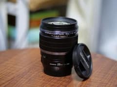 OLYMPUS M.ZUIKO  25mm f1.2 PROのサムネイル