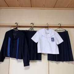 コスプレ服にのサムネイル