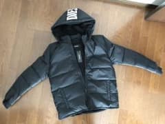 DIESEL kids レディース ダウン フーディーパディングジャケット 新品のサムネイル