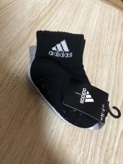 新品未使用☆adidas靴下のサムネイル