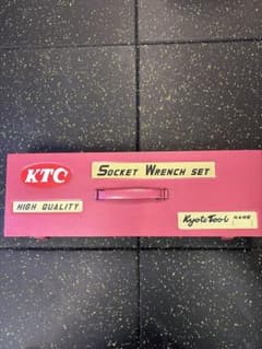 せ*な様 KTC 19.0sq. ソケットレンチセット B408 - メルカリ