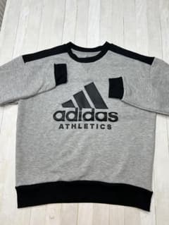 アディダスadidas薄手スウェット160cmのサムネイル