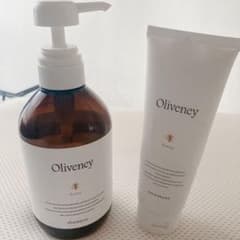 Oliveney シャンプーとトリートメントのサムネイル