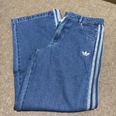 adidas トレフォイル デニムパンツ 3ストライプのサムネイル