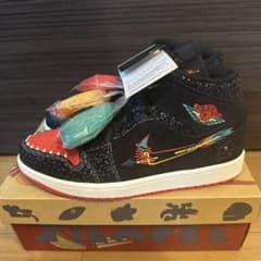 Nike Air Jordan 1 Mid SEのサムネイル