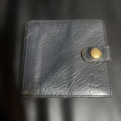 IL BISONTE イルビゾンテ レザー二つ折り財布 本革のサムネイル