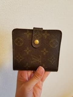 ルイヴィトン折り財布　正規品のサムネイル