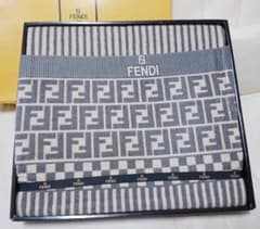フェンディ FENDI タオルケット (グレー)のサムネイル