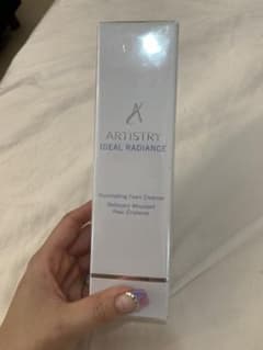 【新品アーティストリー】イデアルラディアンスクレンジングフォームのサムネイル