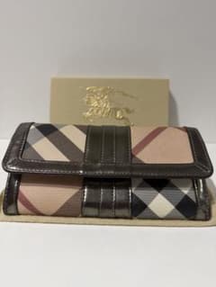 BURBERRY バーバリー ヴィンテージ ノバチェック長財布 レザーのサムネイル