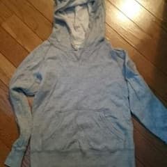UNIQLO パーカー140センチのサムネイル