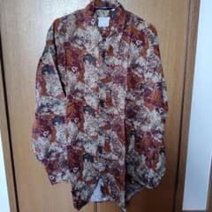 総柄 長袖シャツのサムネイル