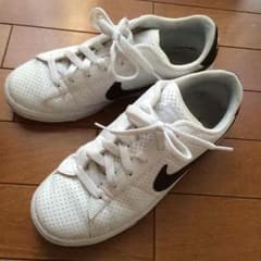 NIKE スニーカー 24cmのサムネイル