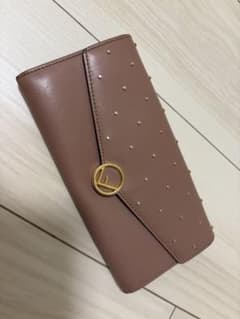 FENDI 長財布 スタッズ ピンクゴールド金具のサムネイル