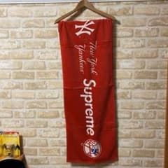 Supreme×New York Yankees 47 Brand タオルのサムネイル