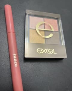 (セット) excel リアルクローズシャドウ　hince リップペンシルのサムネイル