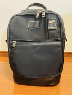 TUMI ビジネスバッグ ブラックのサムネイル