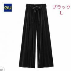 GU ベロアワイドパンツのサムネイル