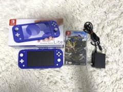 Switch Lite ブルー× MONSTER HUNTER RISEのサムネイル