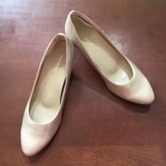 パンプス ベージュ お値下げのサムネイル
