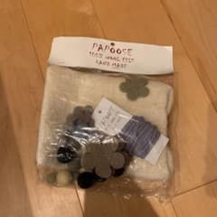シュタイナー　ハンドメイドフェルトのサムネイル
