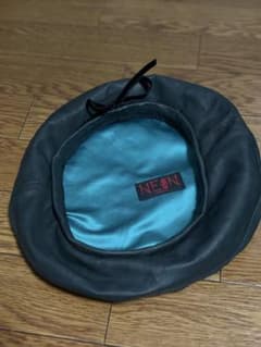 NEON LEATHER GARMENT レザーベレー帽 素材:羊革のサムネイル