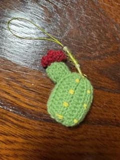 ハンドメイド 手編み サボテン ストラップのサムネイル
