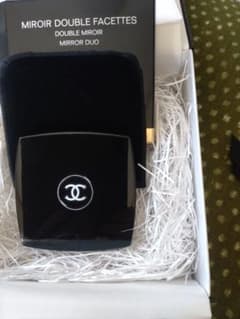 CHANEL MIROIR DOUBLE FACETTES ダブルミラーのサムネイル