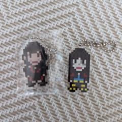 BiSHアイナ・ジ・エンド アクリルキーホルダー 2個セット - メルカリ