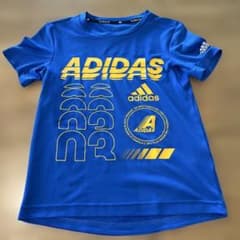 adidas キッズ Tシャツ ブルー 100%ポリエステル