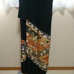 留袖のサムネイル