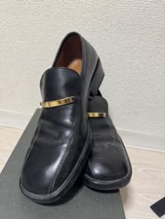 GUCCI ブラックレザー ローファーのサムネイル