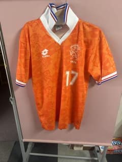 Lotto サッカーシャツ オレンジ 17番 Lotto サッカーシャツ オレンジ 17番 - メルカリ