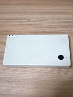 Nintendo DSi ホワイトのサムネイル