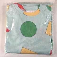 クレヨンしんちゃん パジャマ 大人用 フリーサイズのサムネイル