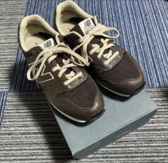 New Balance 373 ブラウン スニーカー27センチのサムネイル
