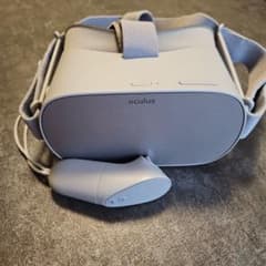 Oculus Go 64GB - メルカリ