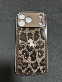 iPhone17Pro 落下防止ストラップ付き ヒョウ柄キラキラケース かわいいのサムネイル