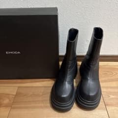 EMODA バックジップブーツ　Sサイズのサムネイル