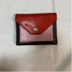 【値下げ】折り財布 （韓国）のサムネイル