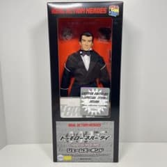 メディコムトイ RAH ジェームズ・ボンド トゥモロー・ネバー・ダイ